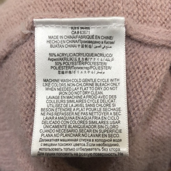 BCBGeneration Cropped Cardigan Sweater Size Large Pastel Purple Fuzzy Texture - Picture 7 of 11